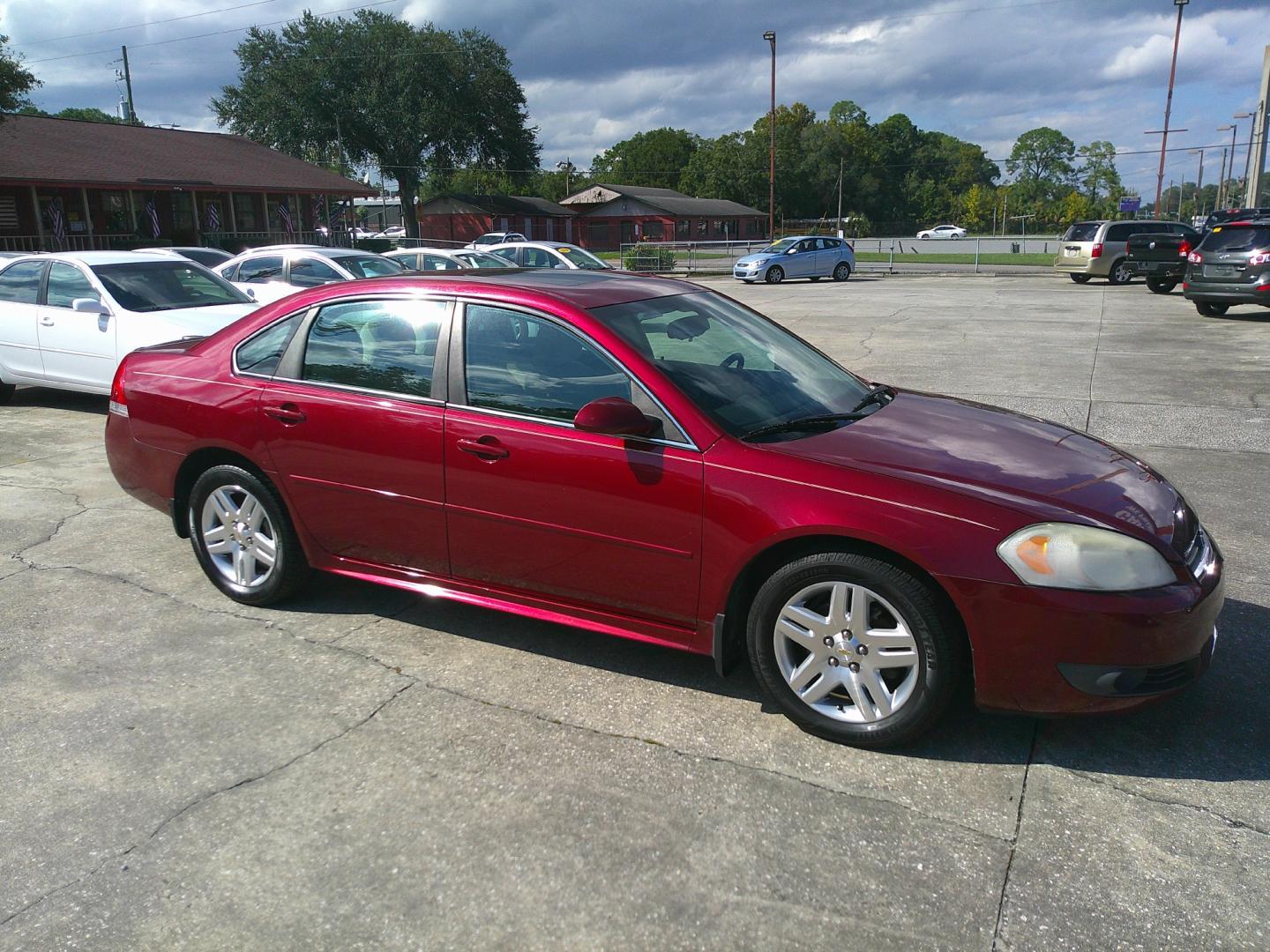 2011 RED CHEVROLET IMPALA LT (2G1WB5EK6B1) , located at 1200 Cassat Avenue, Jacksonville, FL, 32205, (904) 695-1885, 30.302404, -81.731033 - Photo#2